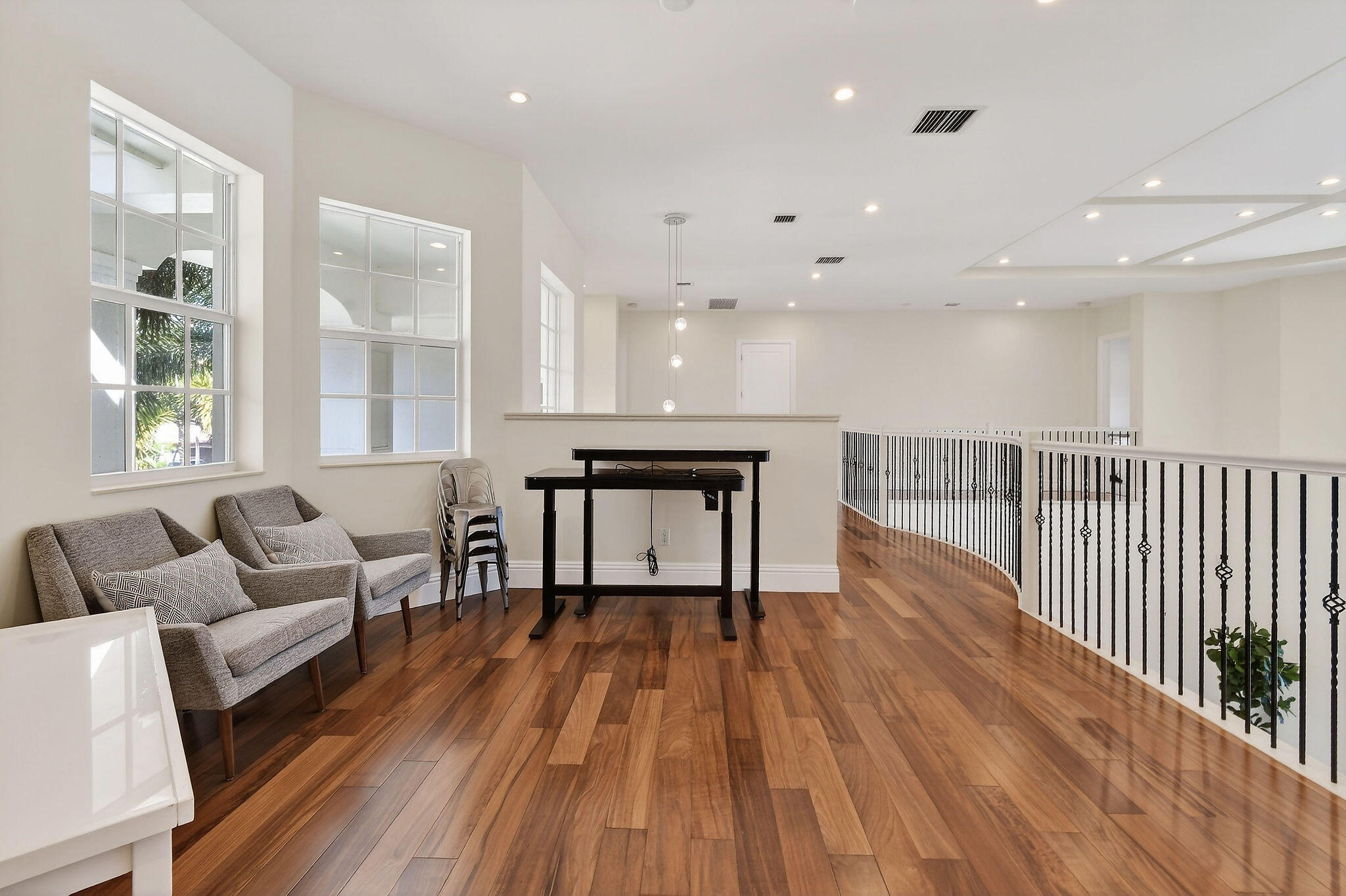 INTRACOASTAL PARK - Residential