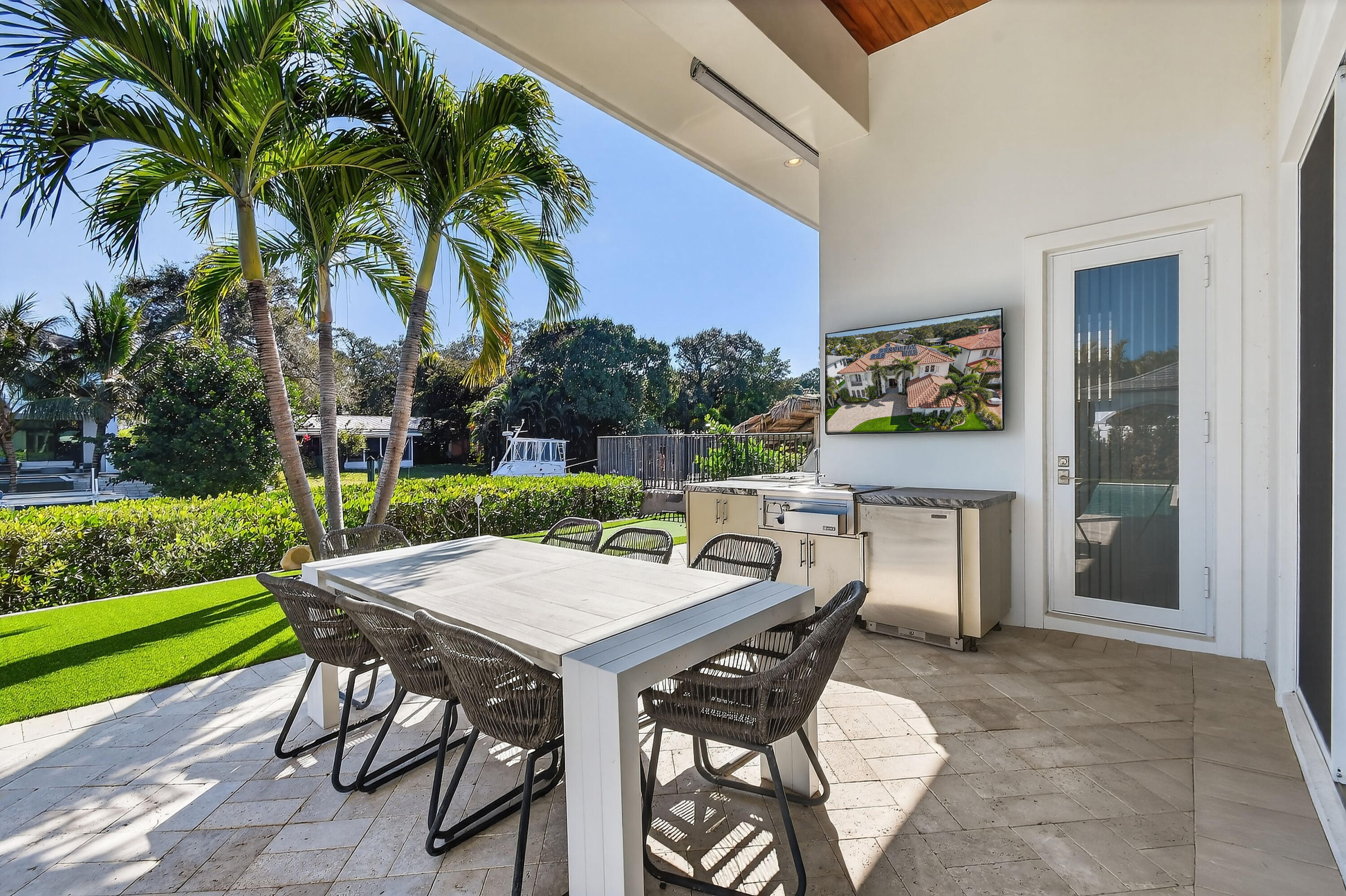 INTRACOASTAL PARK - Residential