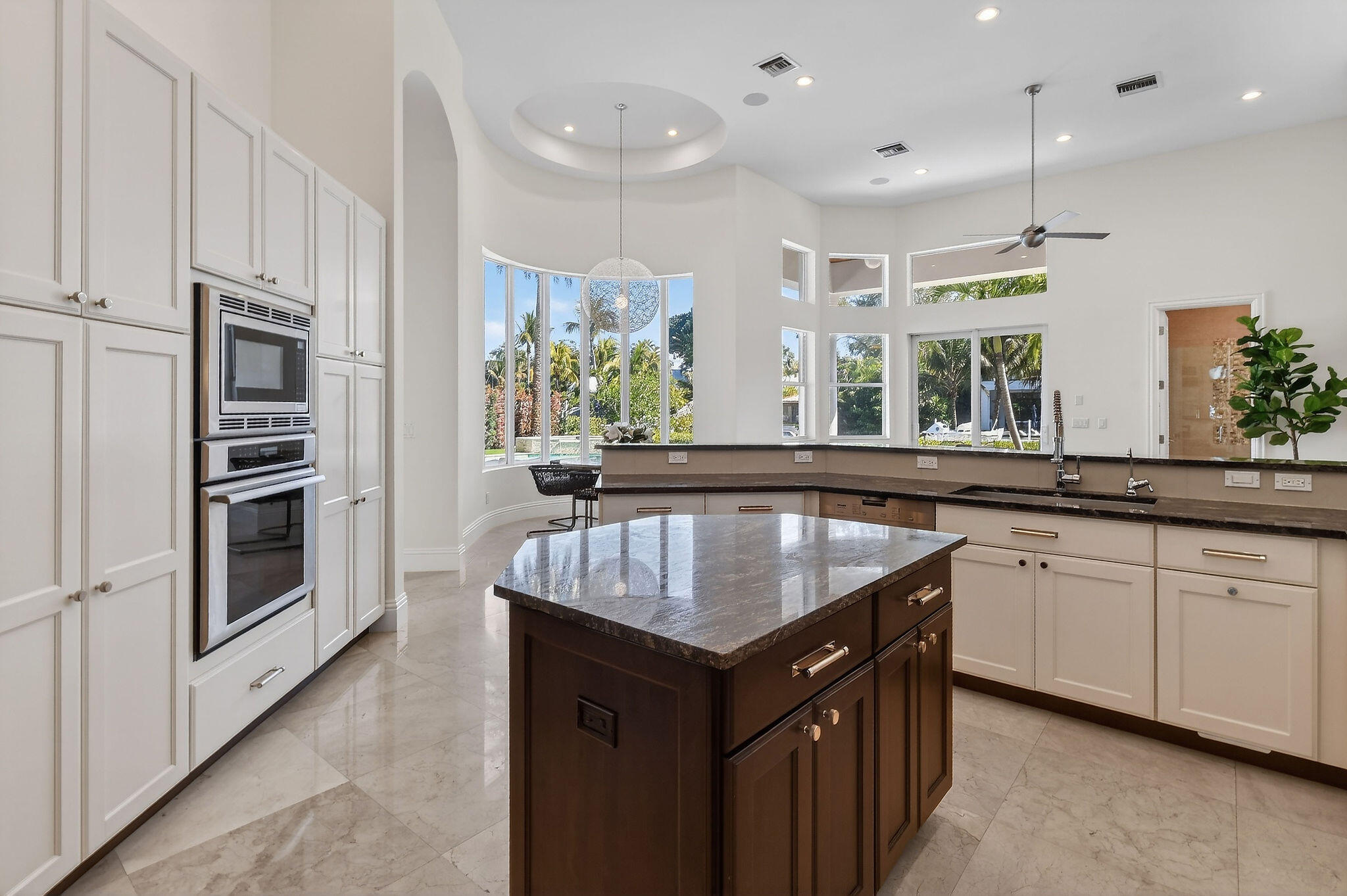 INTRACOASTAL PARK - Residential