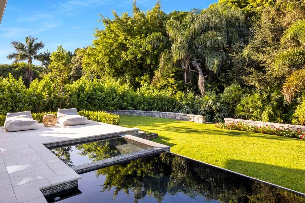 PINE TREE GOLF CLUB - Residential