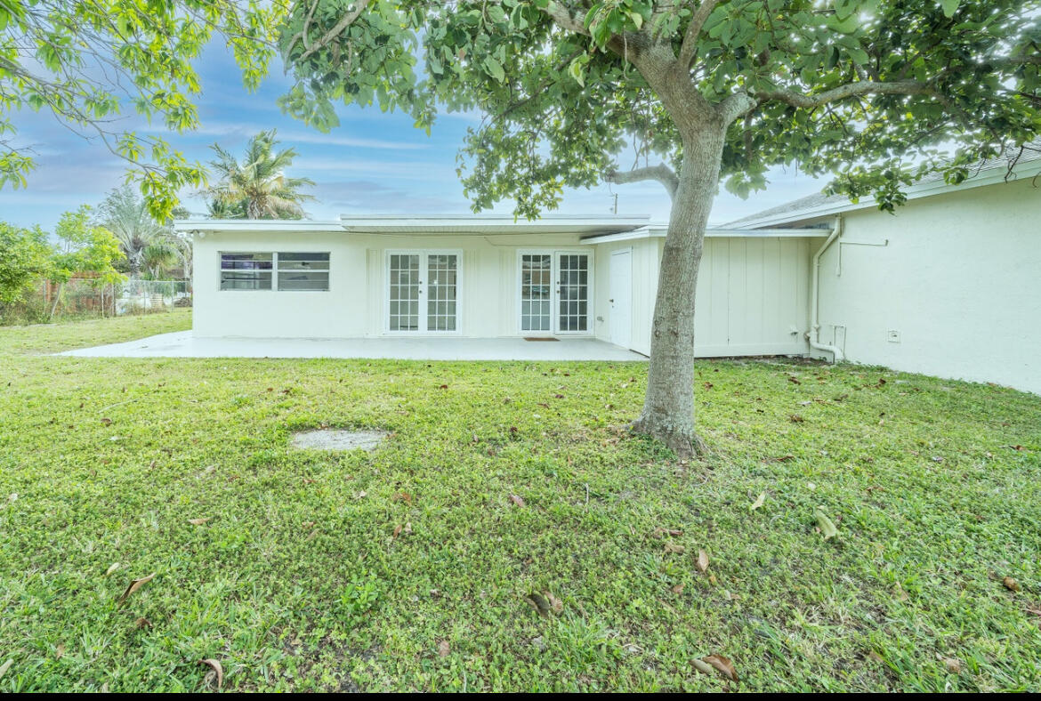 3213 Drew Way