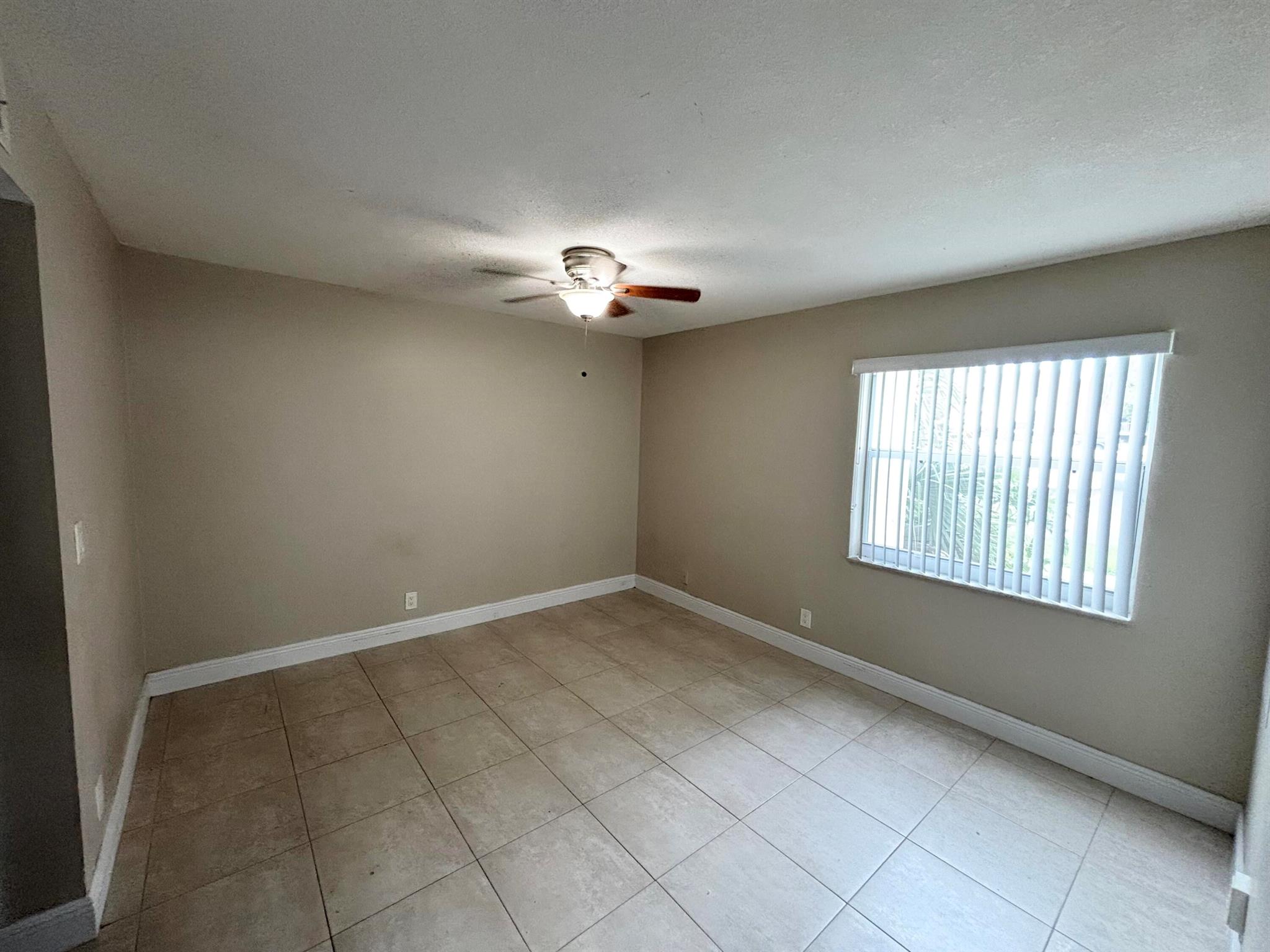SPANISH OAKS CONDO - Residential