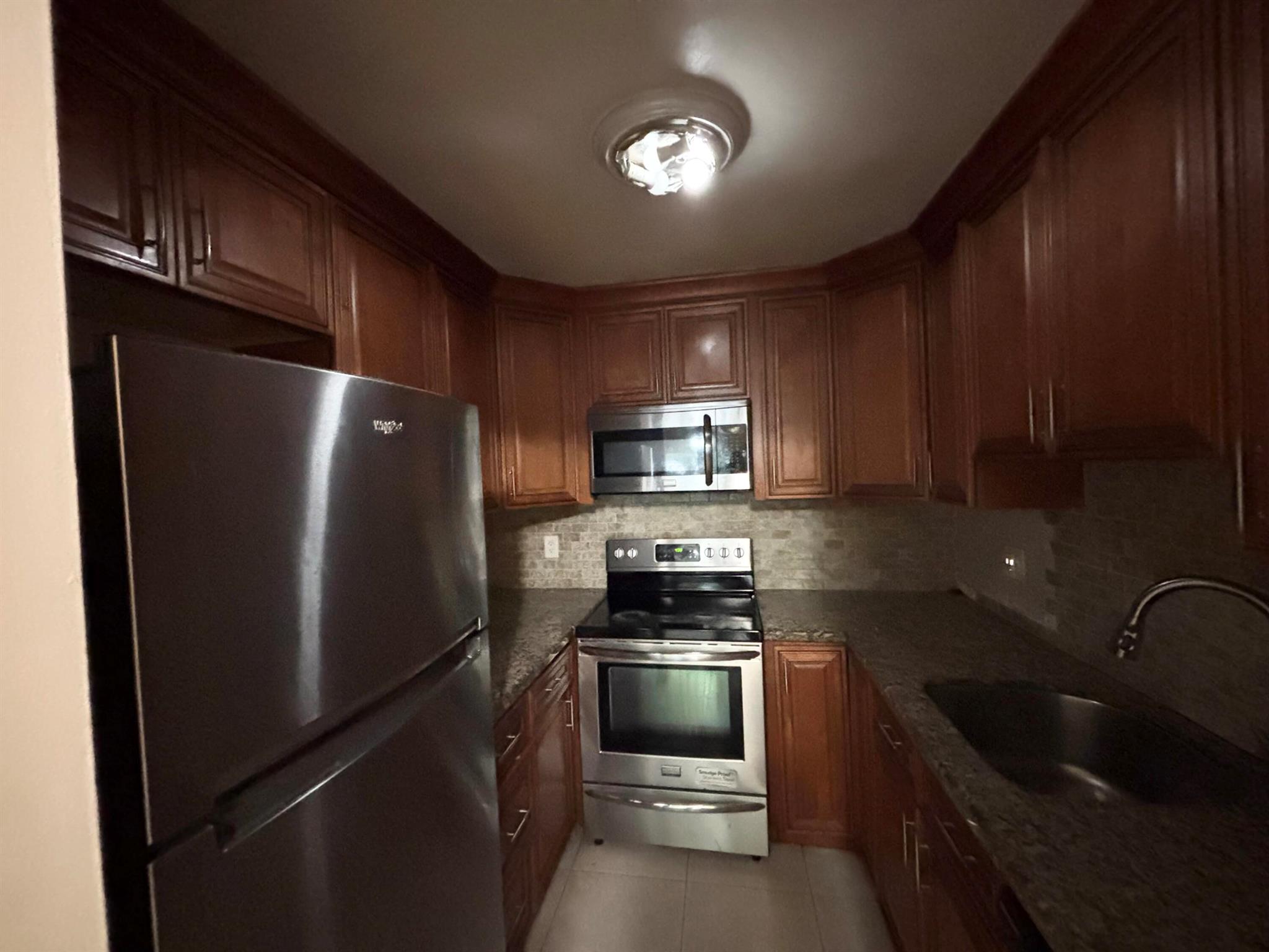 SPANISH OAKS CONDO - Residential