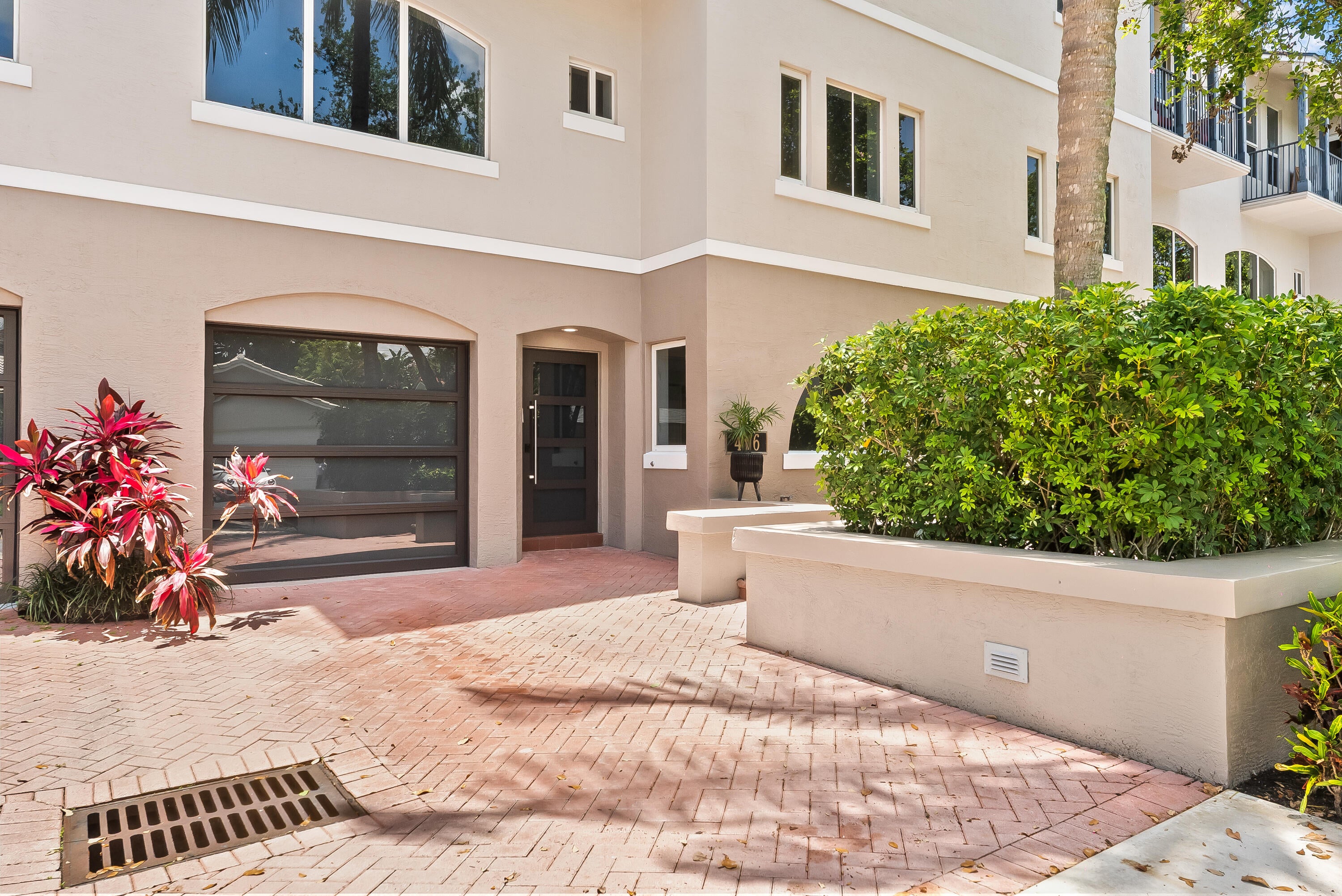 456 E Boca Raton Road