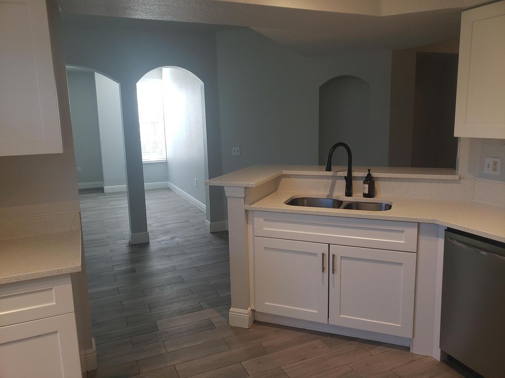 Photo of 909 Belmont Place, Boynton Beach, FL 33436 (MLS # B26009911)