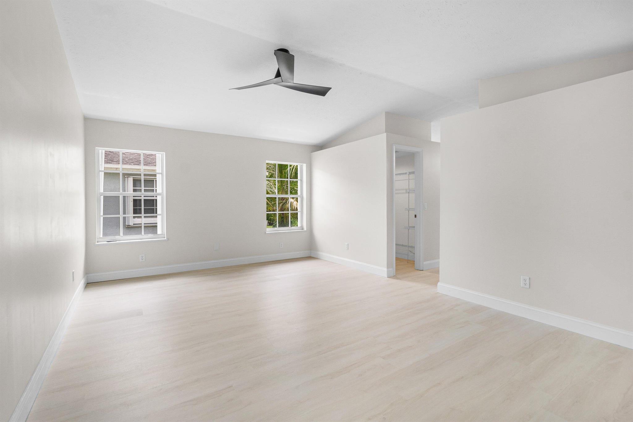 Oleander Pines - Residential