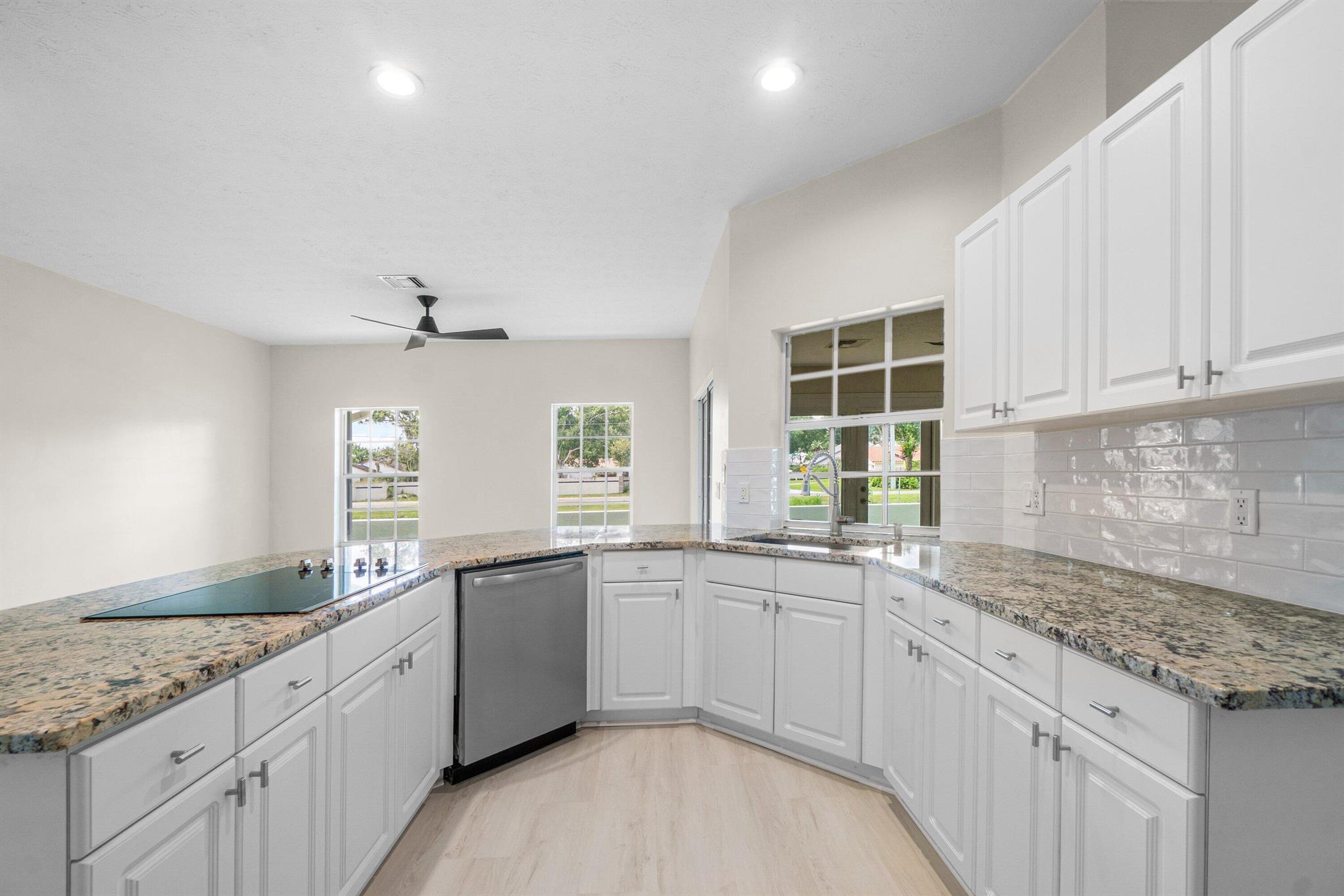 Oleander Pines - Residential