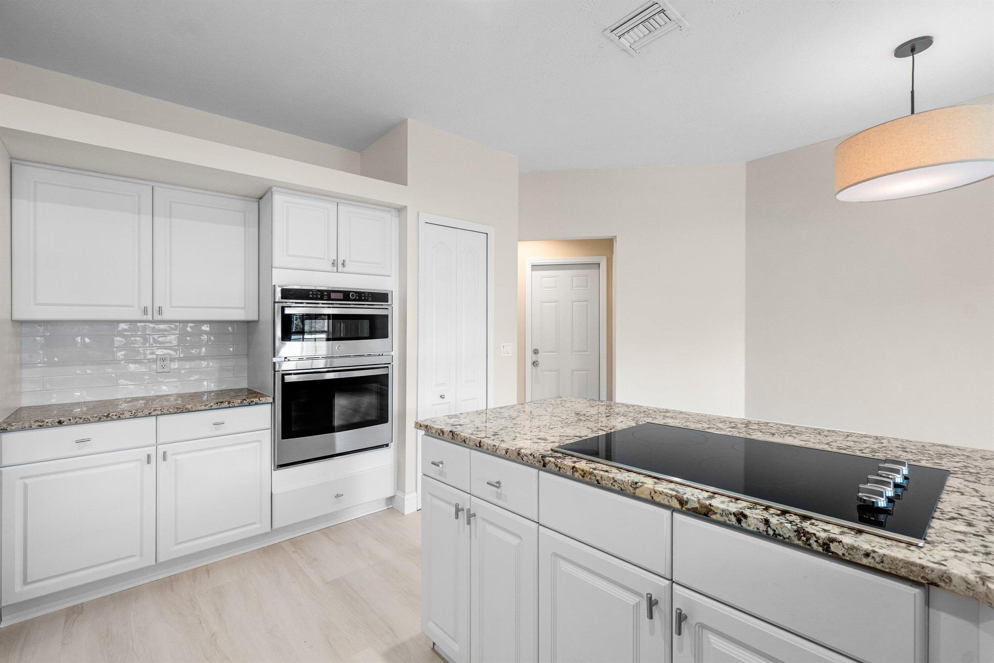 Oleander Pines - Residential