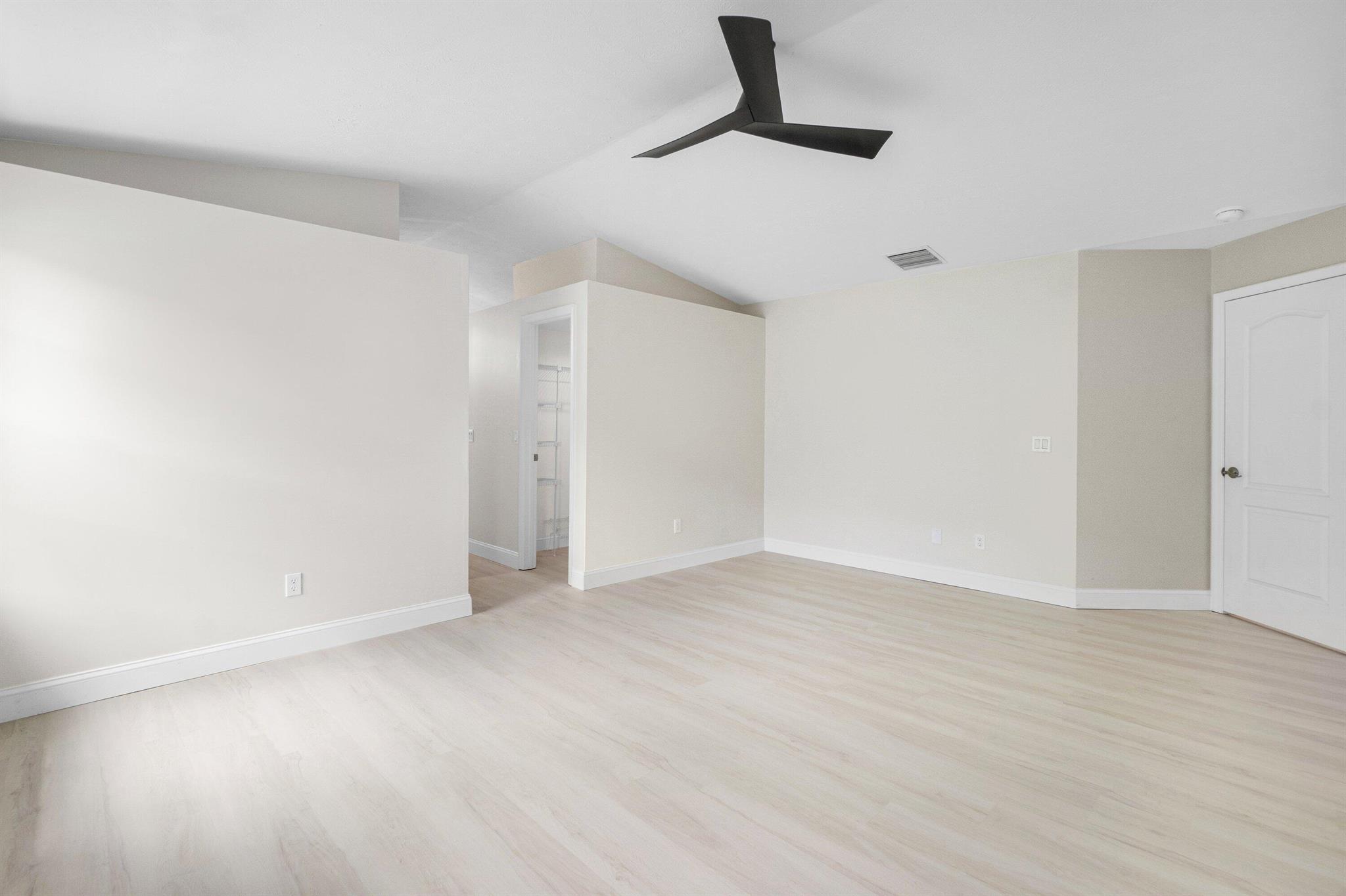 Oleander Pines - Residential