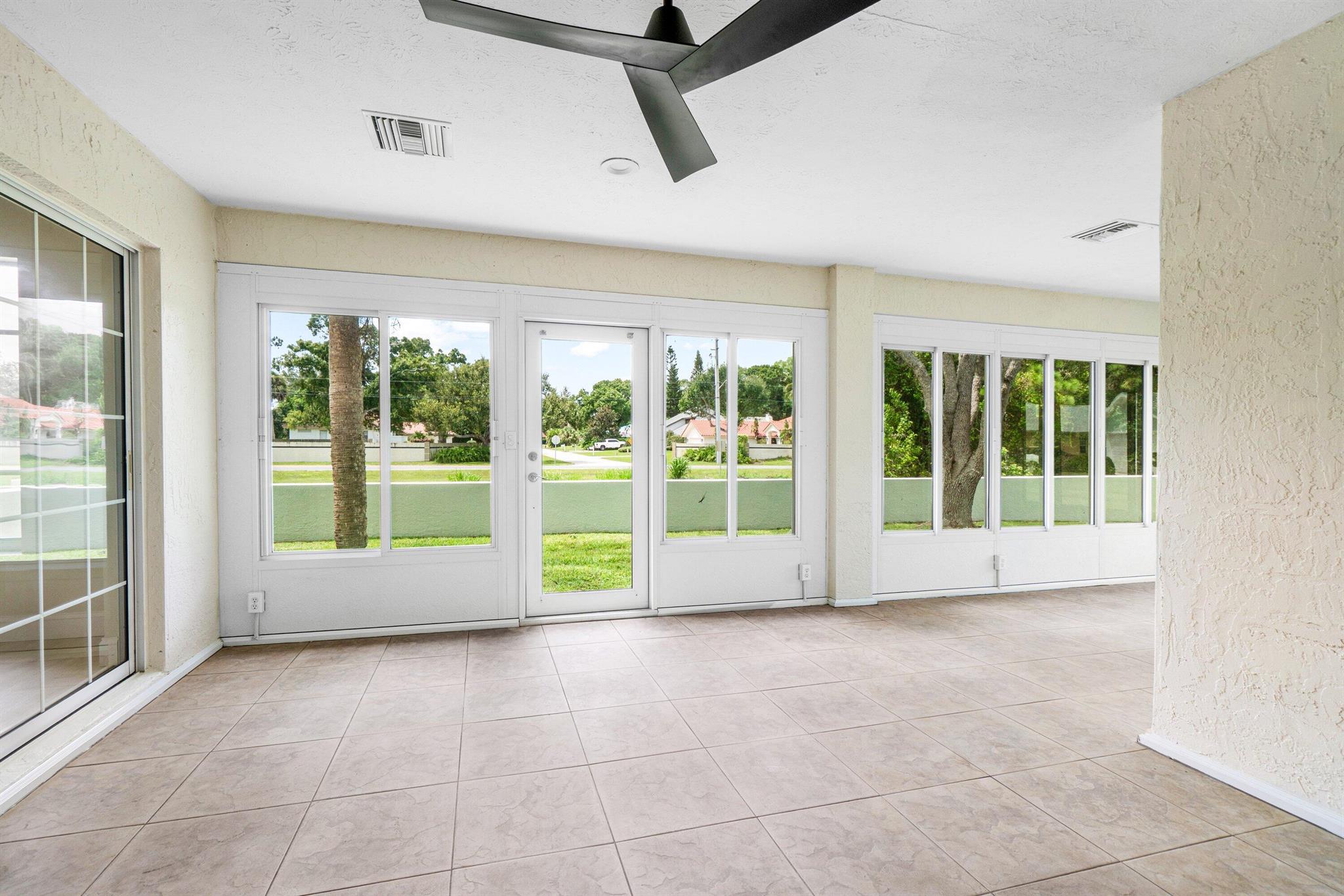 Oleander Pines - Residential