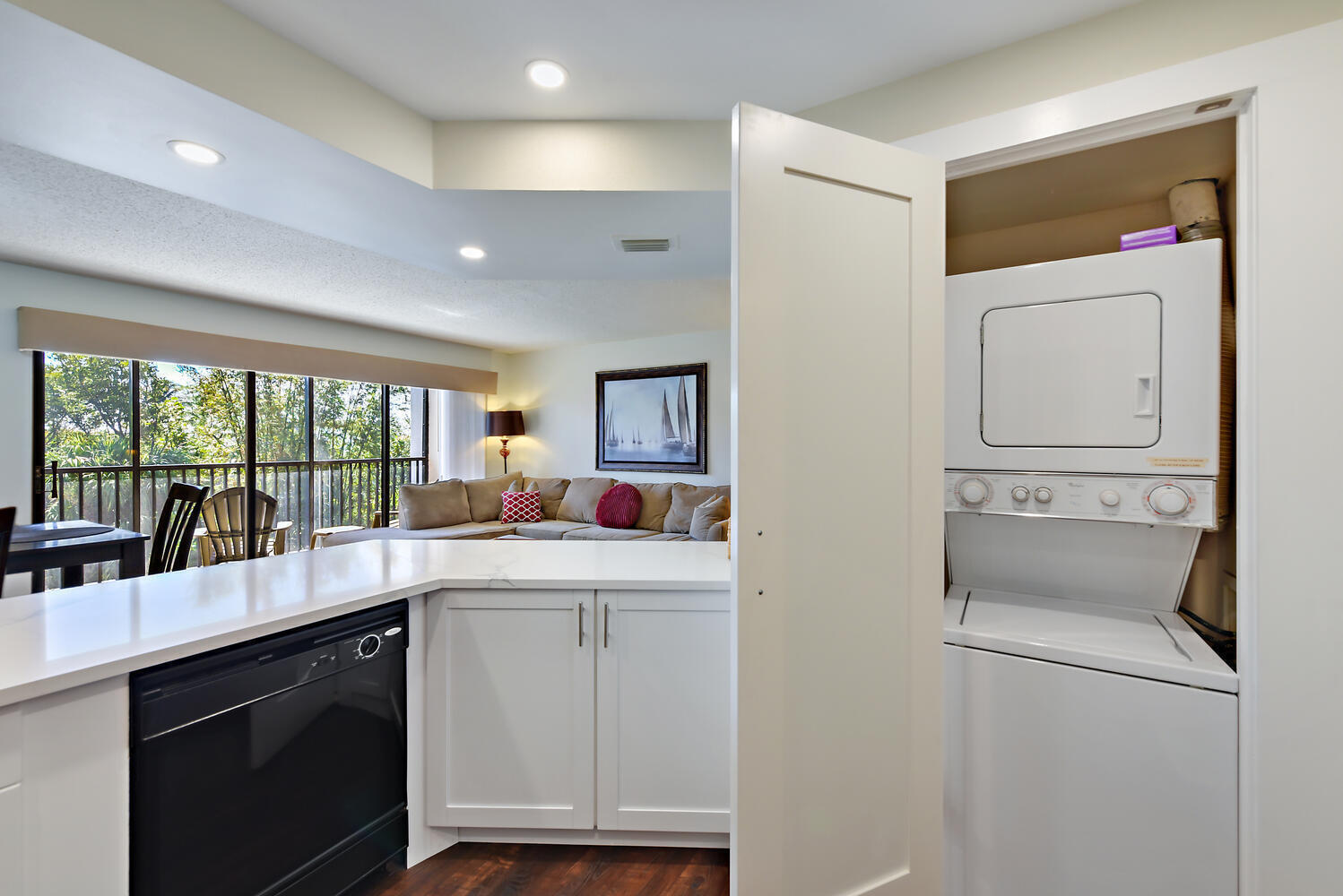 SEA RISE CONDO - Residential