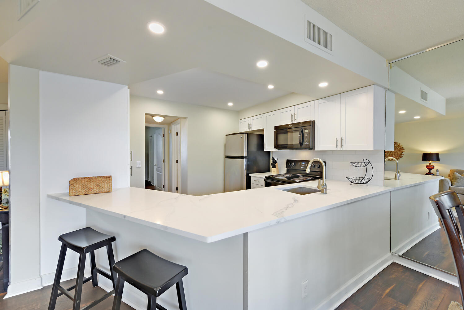 SEA RISE CONDO - Residential