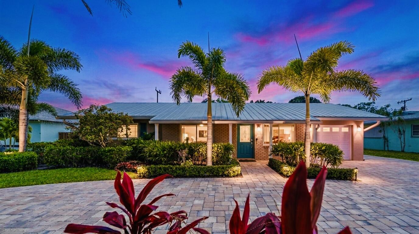 1066 SW 27th Place