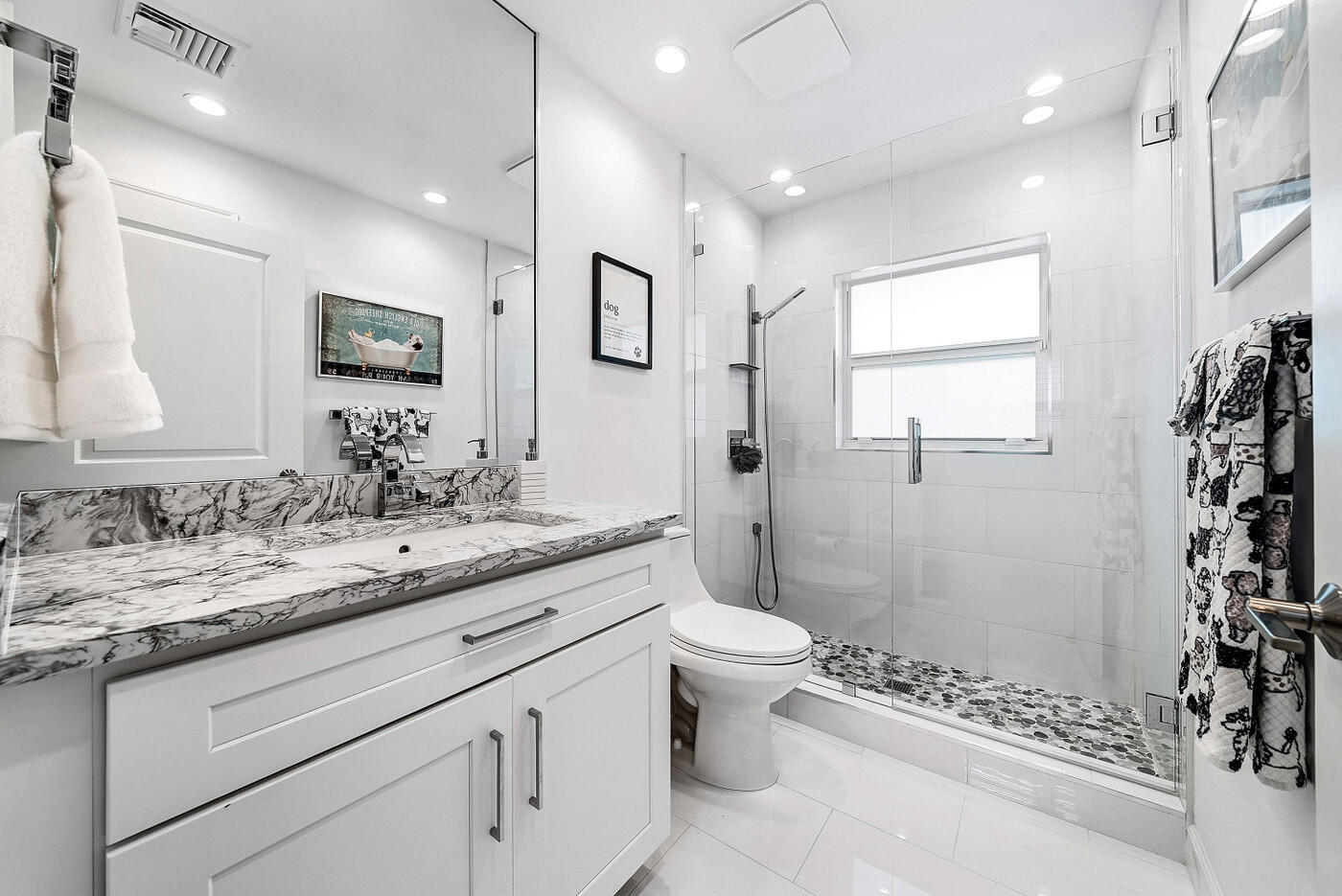 VENETIAN ISLES - Residential