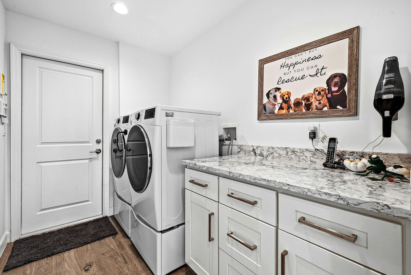 VENETIAN ISLES - Residential