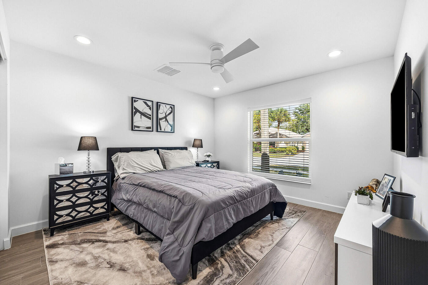 VENETIAN ISLES - Residential