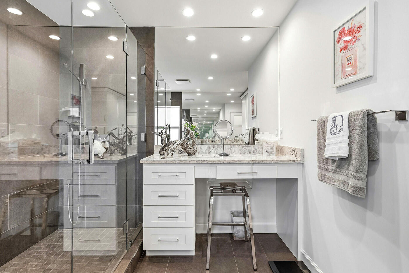 VENETIAN ISLES - Residential