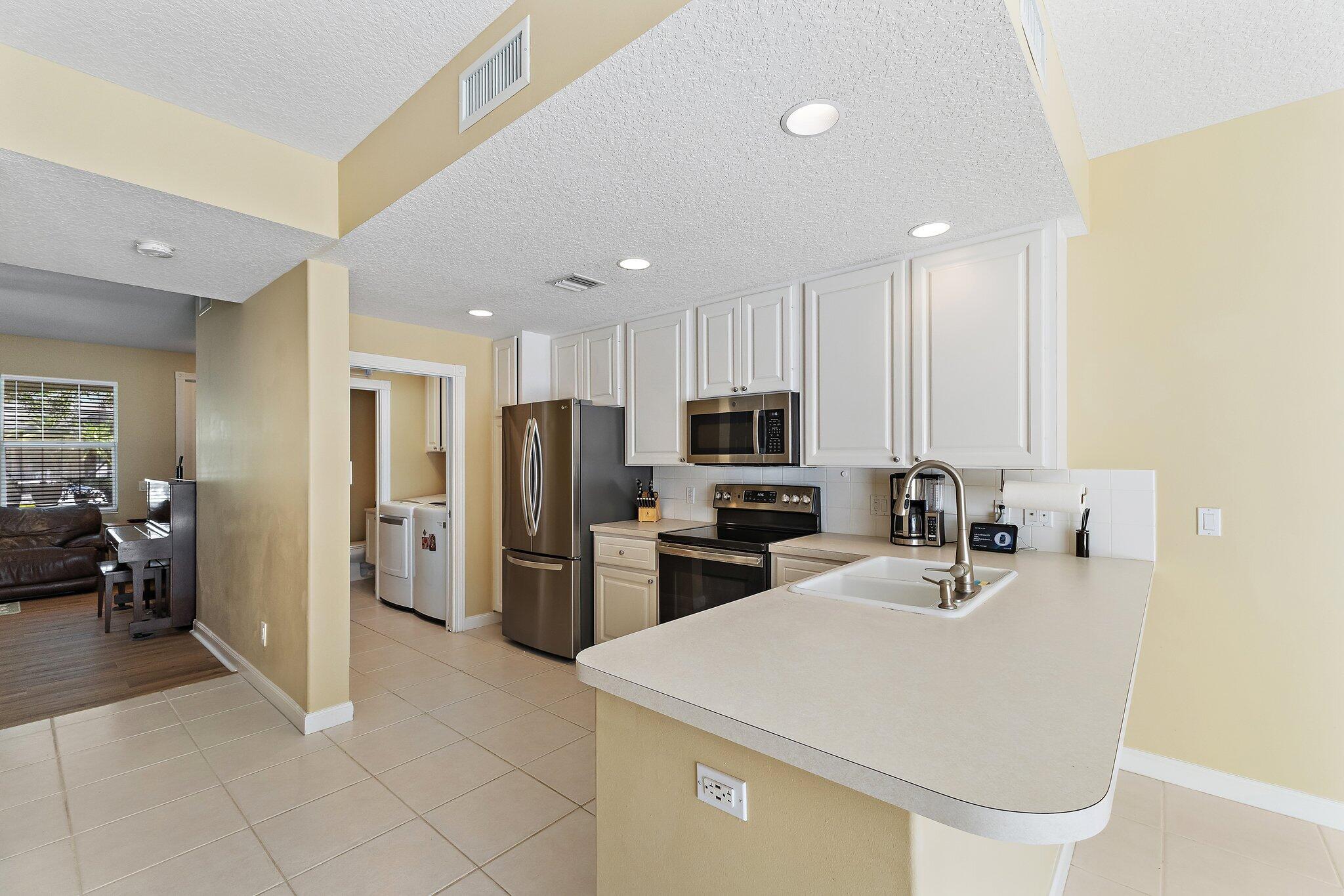 MARTINIQUE AT ABACOA 1 - Residential