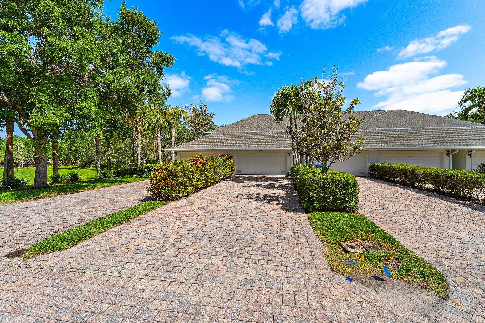 MARTINIQUE AT ABACOA 1 - Residential