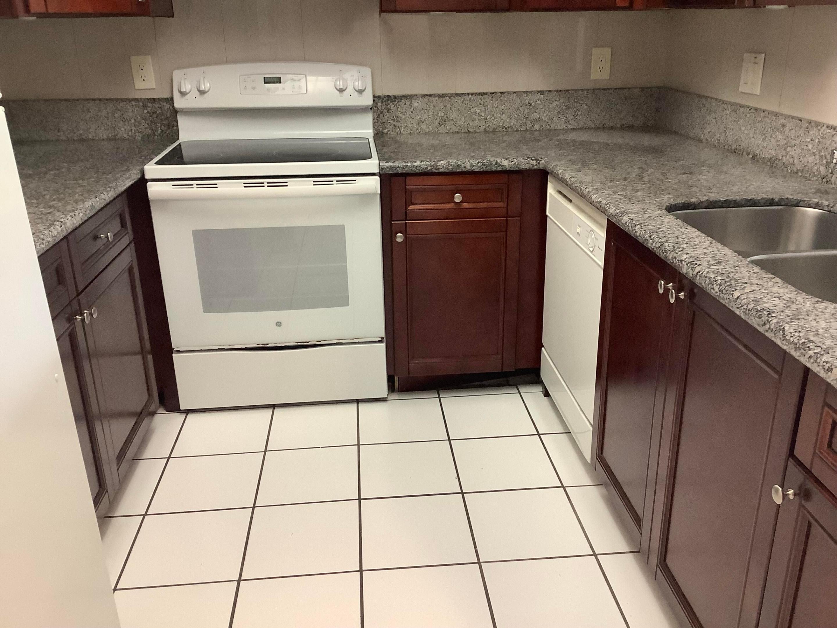 105 Deer Creek Road 205