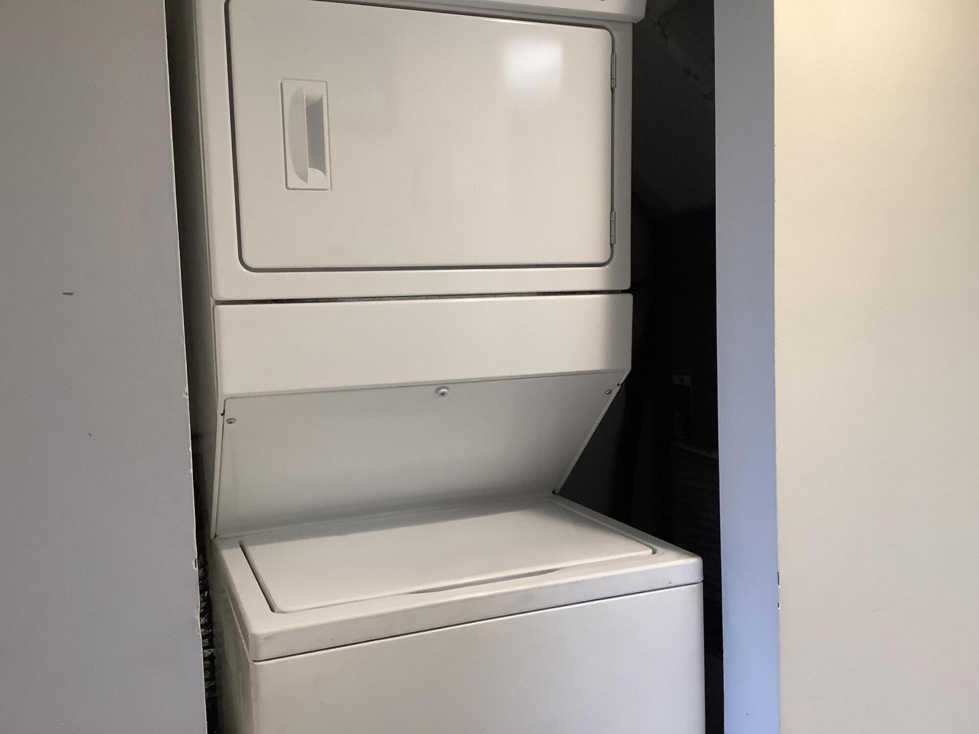 RACQUET CLUB OF DEER CREEK - Residential