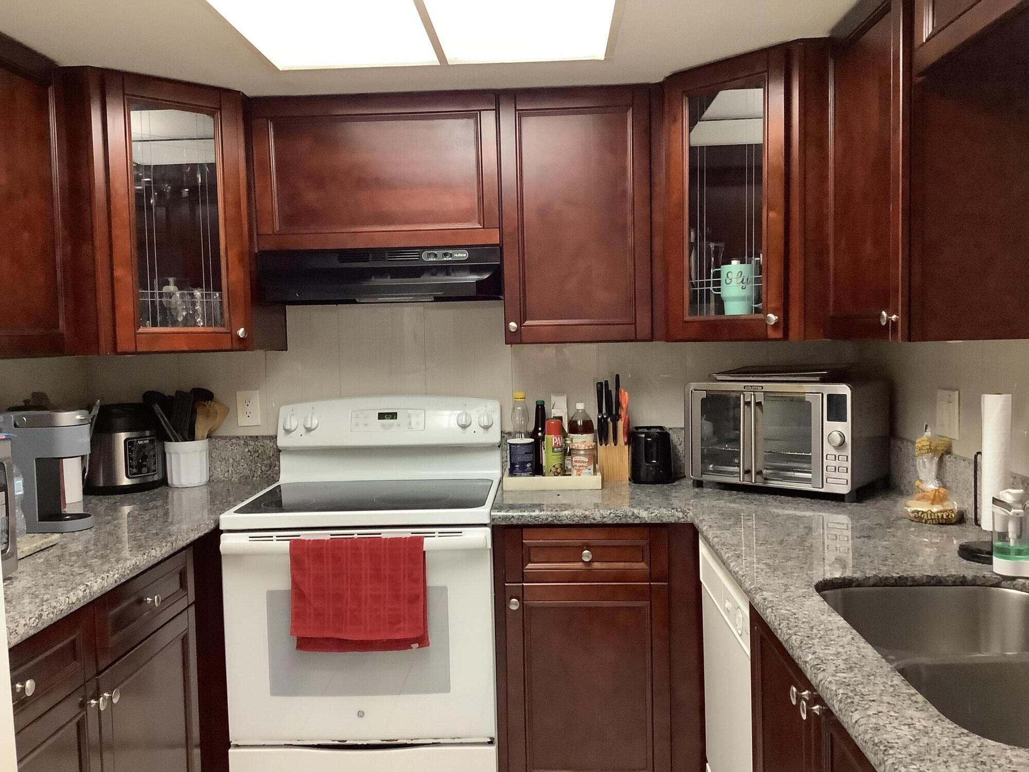 105 Deer Creek Road 205