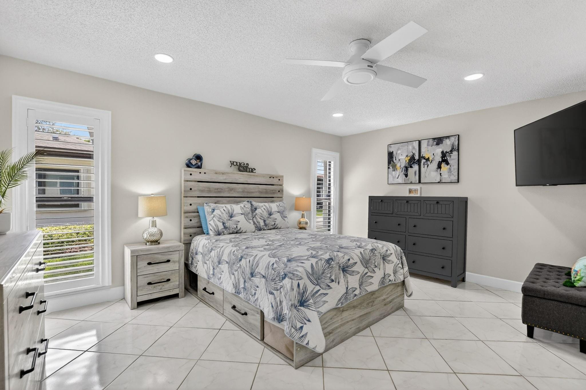 The Meadows Of Crystal Lk - Residential