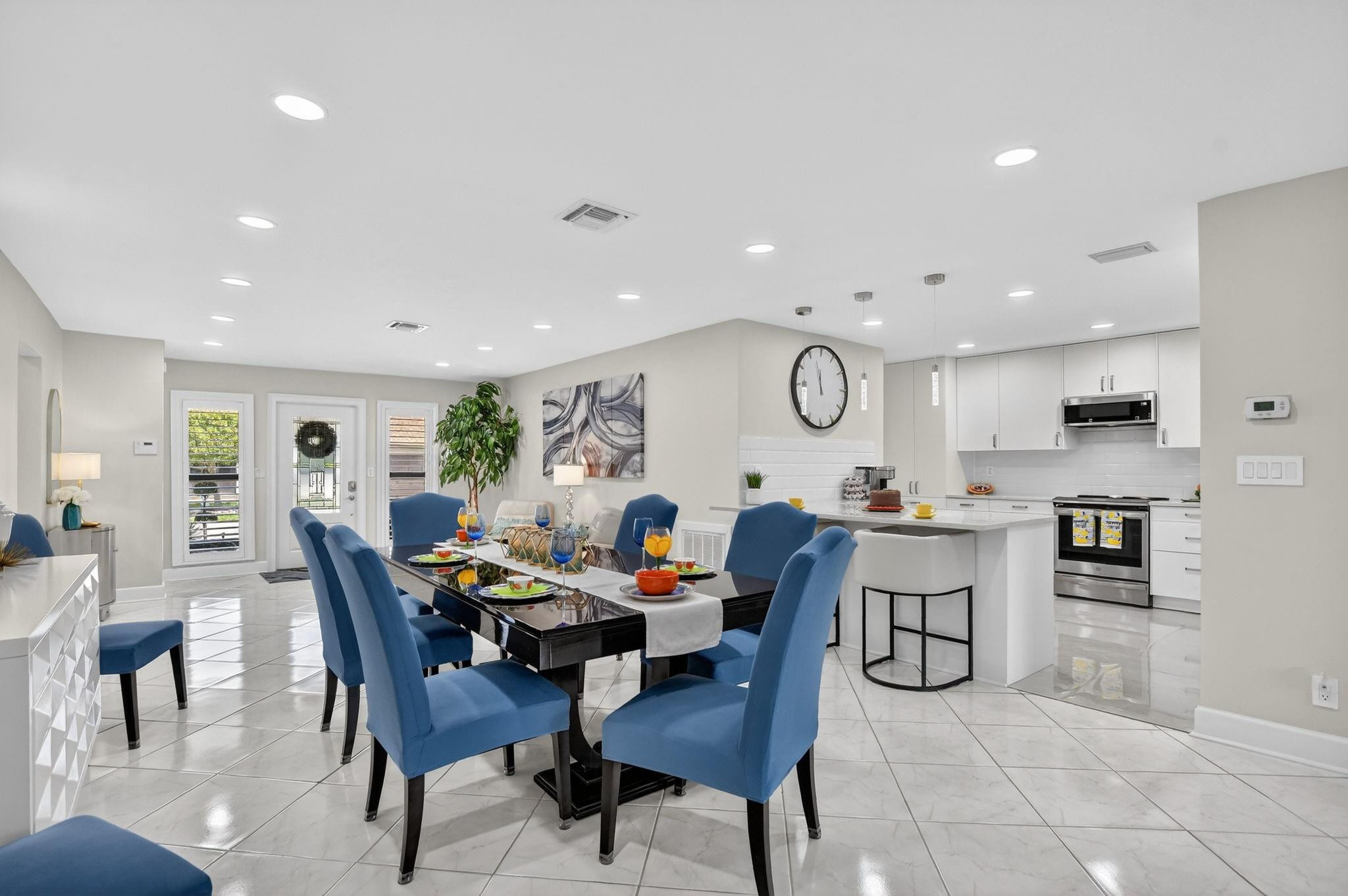 The Meadows Of Crystal Lk - Residential