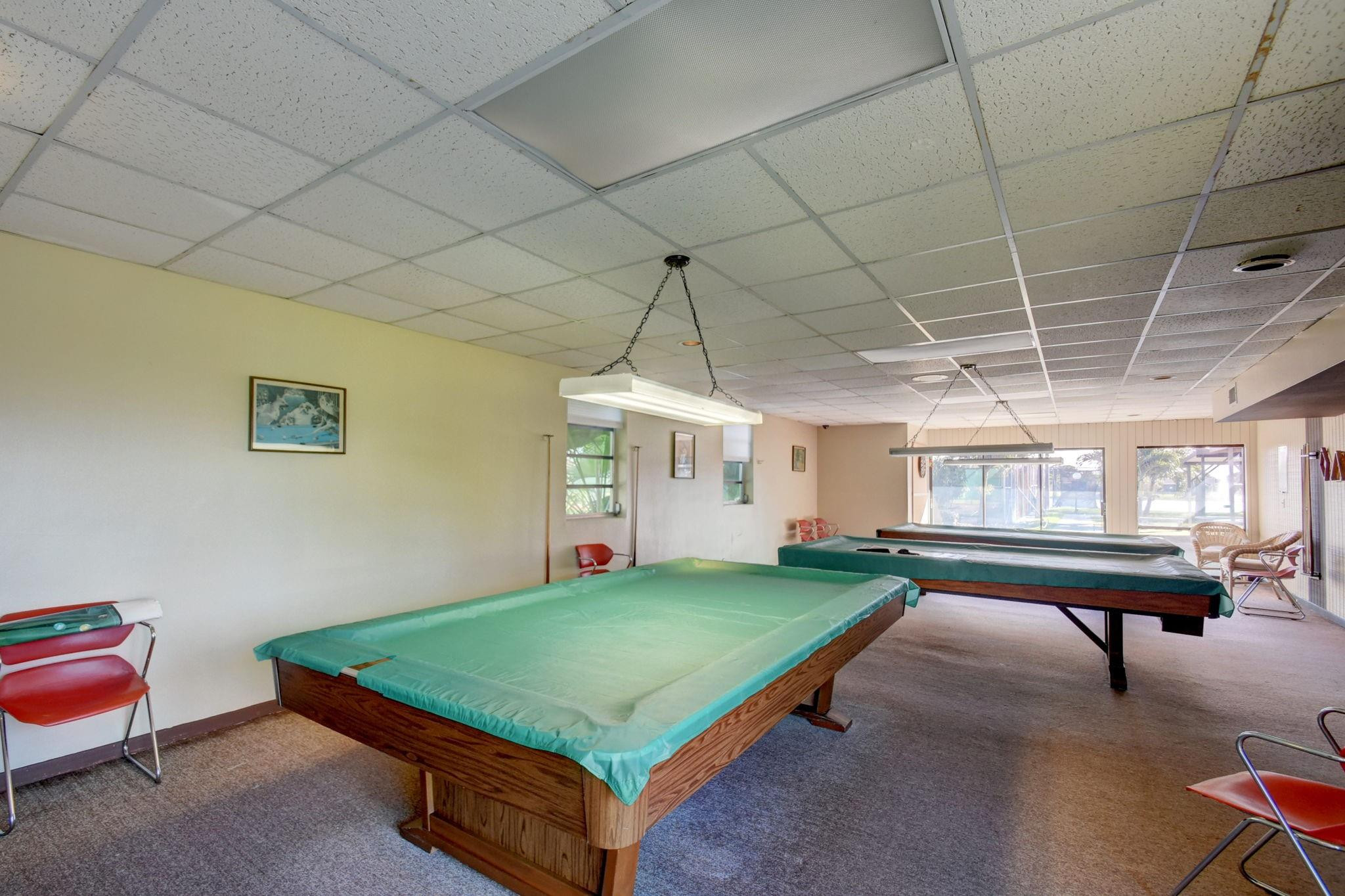 The Meadows Of Crystal Lk - Residential