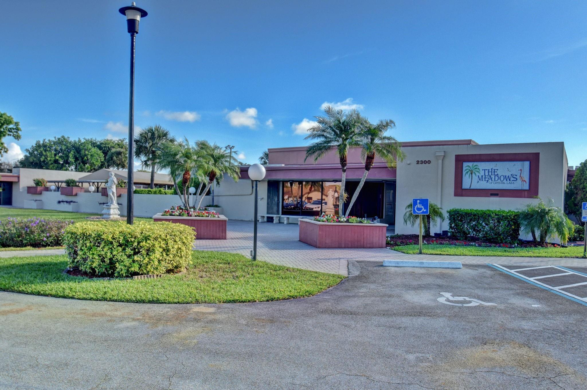 The Meadows Of Crystal Lk - Residential