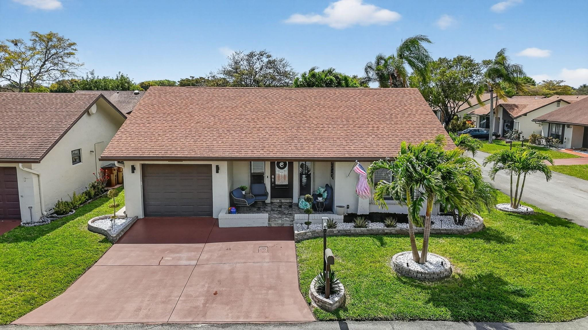 The Meadows Of Crystal Lk - Residential