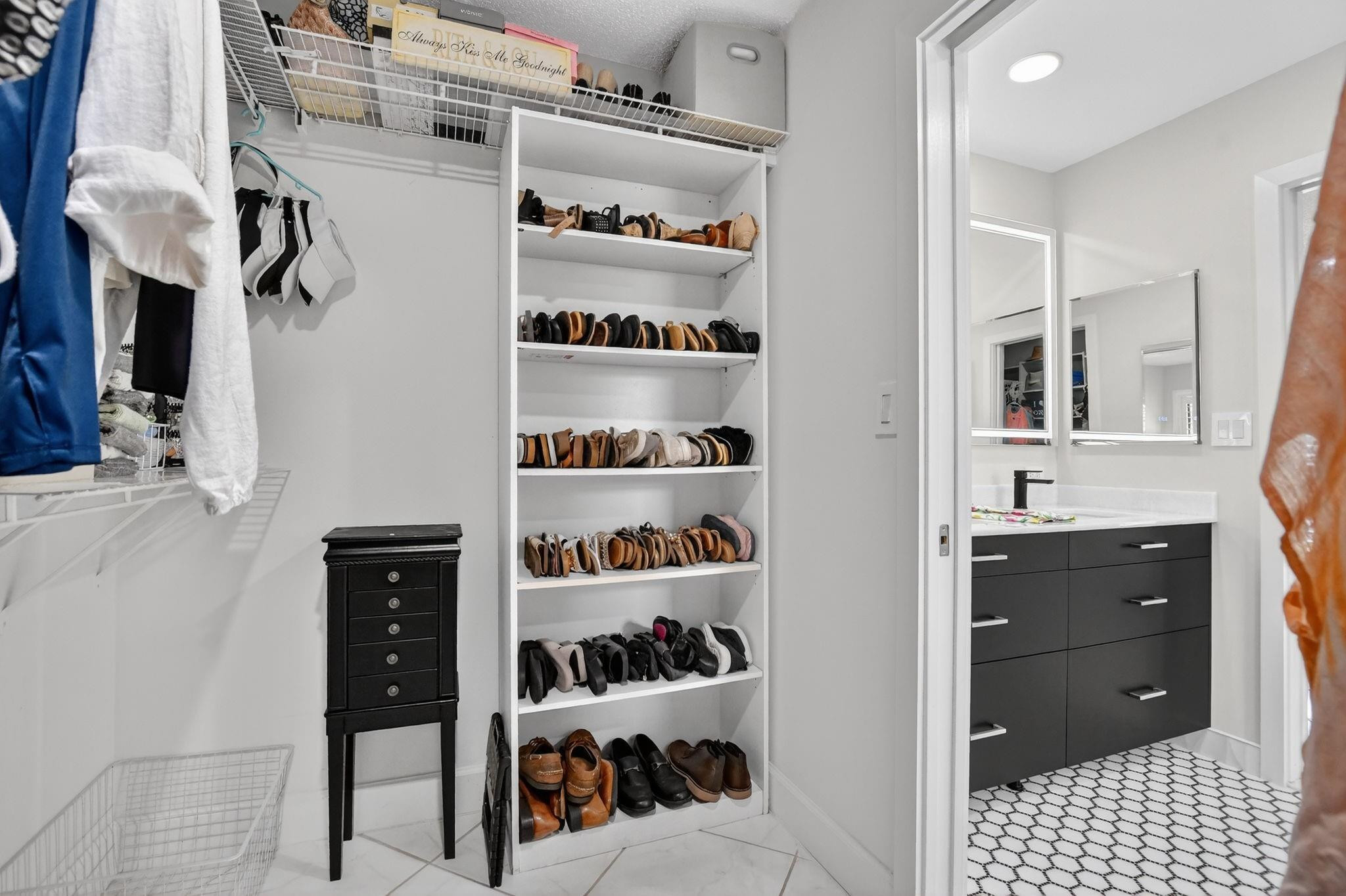 The Meadows Of Crystal Lk - Residential