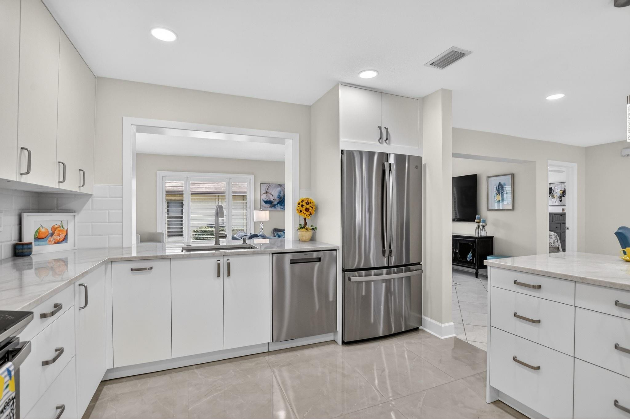 The Meadows Of Crystal Lk - Residential