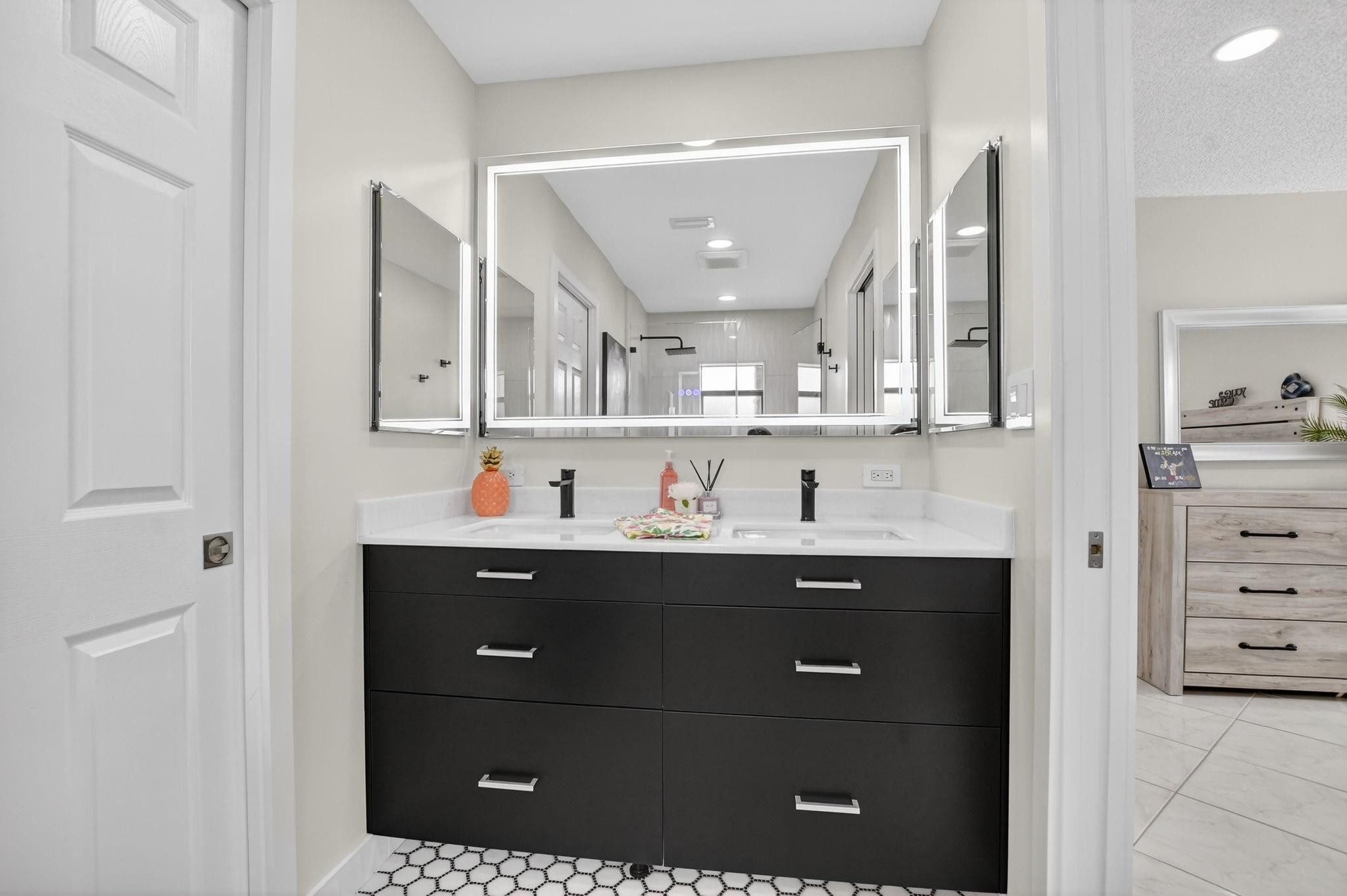 The Meadows Of Crystal Lk - Residential