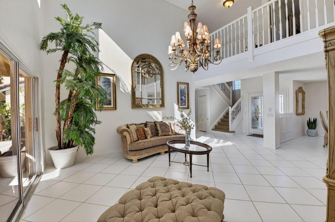 10570 Bexley Boulevard