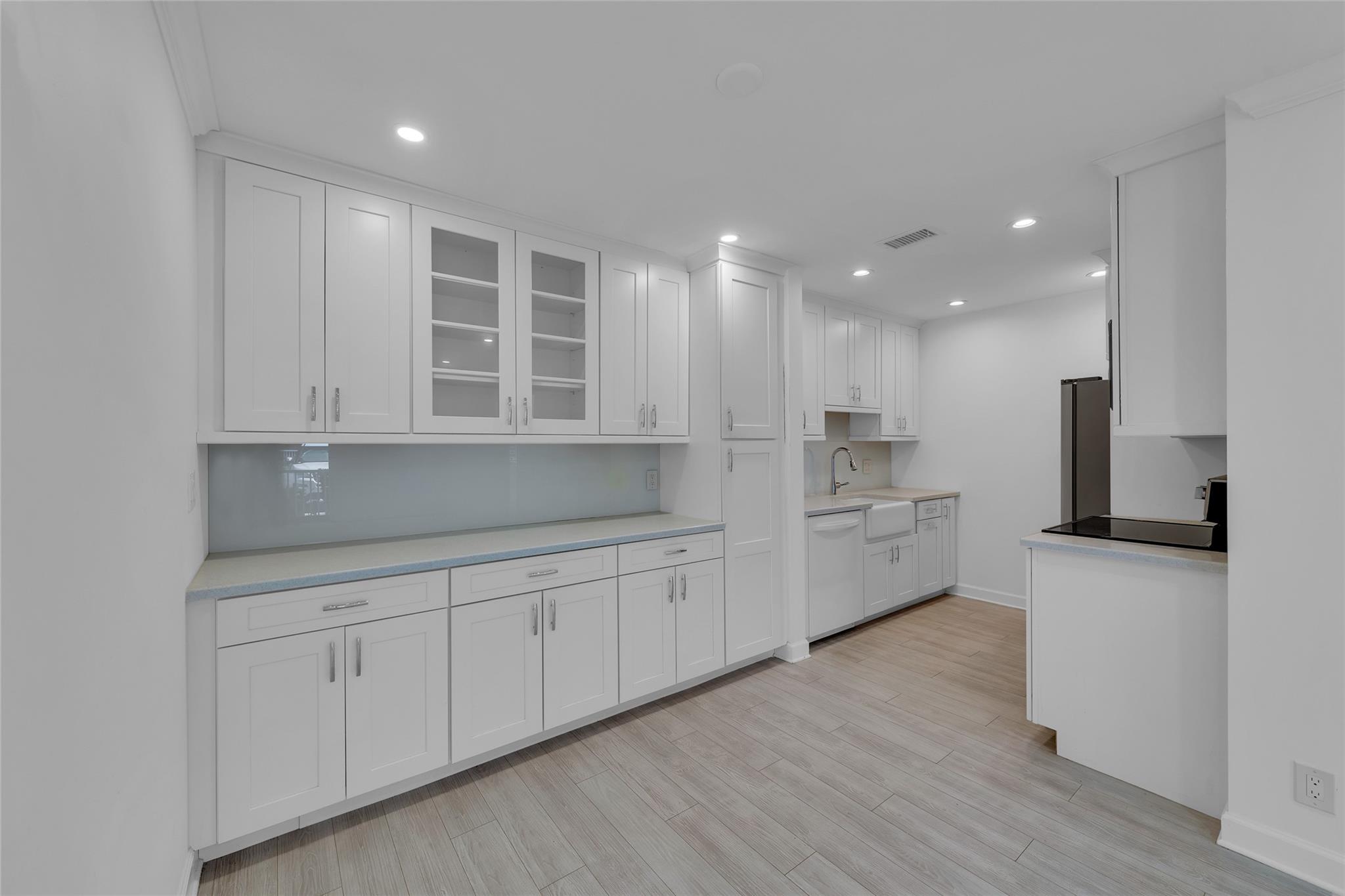Beautifully renovated, light, bright and spacious 1BR/1.5BA. Rare 1st floor corner condo in a nice waterfront community. Expanded kitchen has extra cabinets and Corian countertops. Newer impact windows and doors. Plantation shutters. Great amenities that include community dock, heated pool on the water, bar-b-que, beautiful clubhouse with full kitchen, fitness center and more. Dockage through the association when available. Furniture is virtually staged. Association fee $1,363 is paid quarterly so approximately $445/month.
Driving Directions: