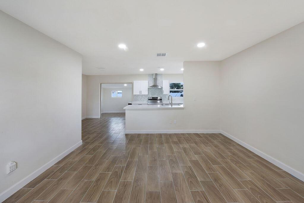 JUPITER RIVER ESTATES REP - Residential Lease