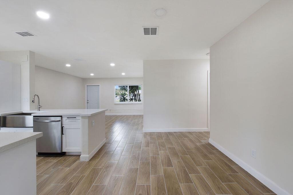 JUPITER RIVER ESTATES REP - Residential Lease