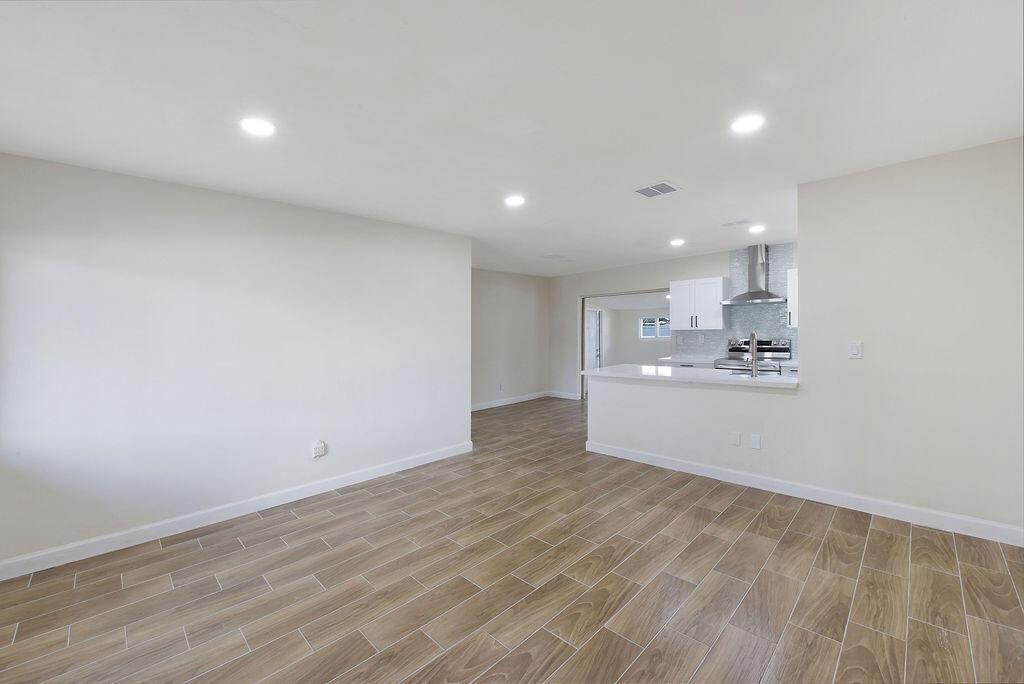 JUPITER RIVER ESTATES REP - Residential Lease