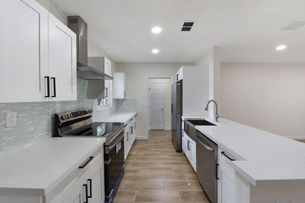 JUPITER RIVER ESTATES REP - Residential Lease