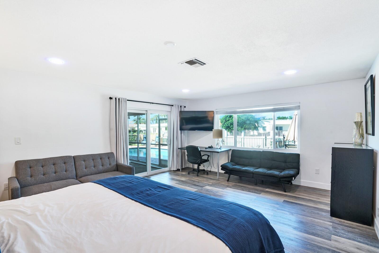 VENETIAN ISLES 2ND SEC - Residential Lease