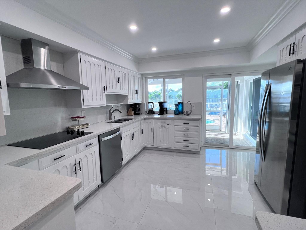 VENETIAN ISLES 2ND SEC - Residential Lease