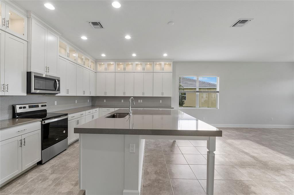 ORCHARDS OF WESTLAKE - Residential Lease