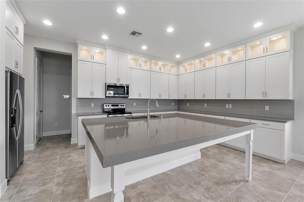 ORCHARDS OF WESTLAKE - Residential Lease
