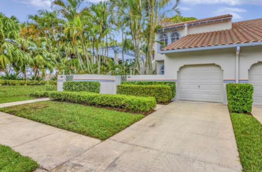 Photo of 101 Ryder Cup Circle, Palm Beach Gardens, FL 33418 (MLS # R10953761)