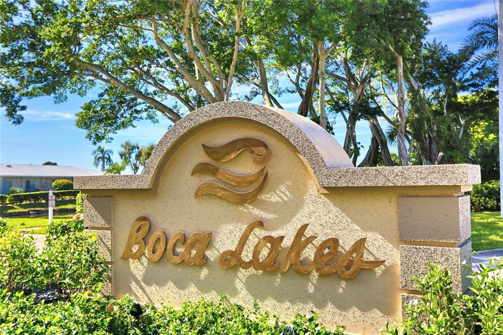 BOCA LAKES - Residential