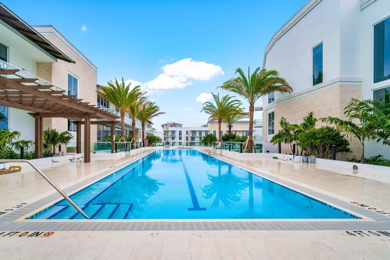 220 SE Mizner Boulevard 718