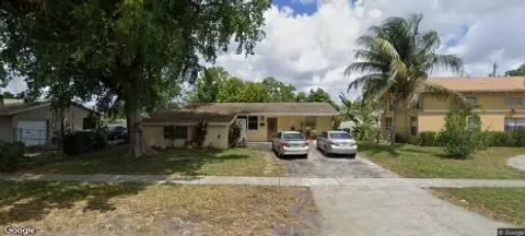 4501 NW 36th St, Lauderdale Lakes, FL MLS: F10489417
