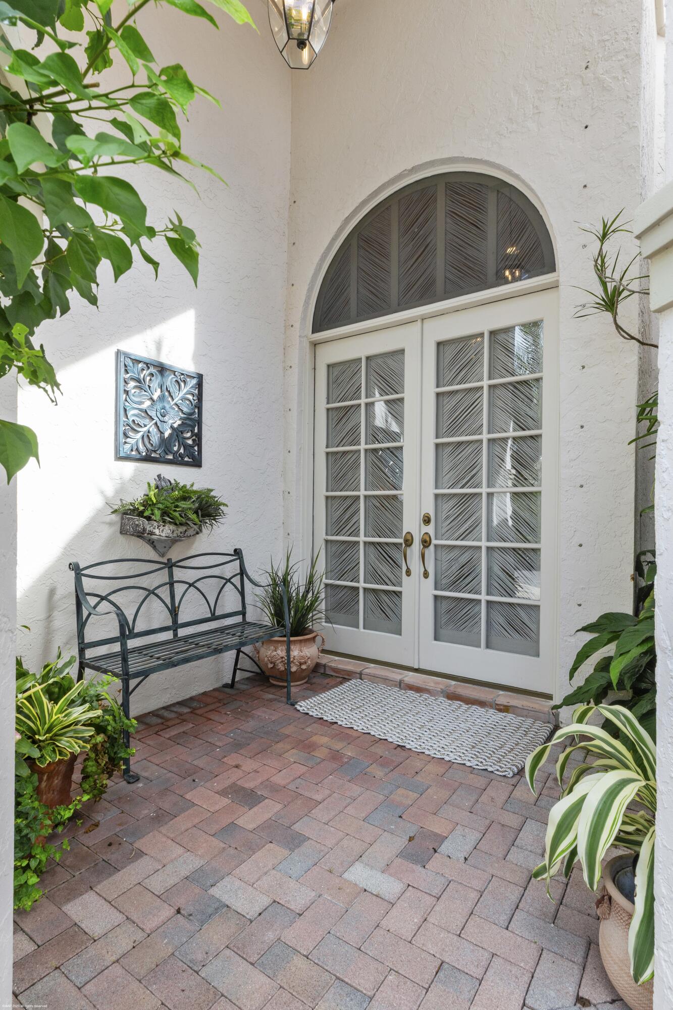 EQUESTRIAN CLUB ESTATES 3 - Residential