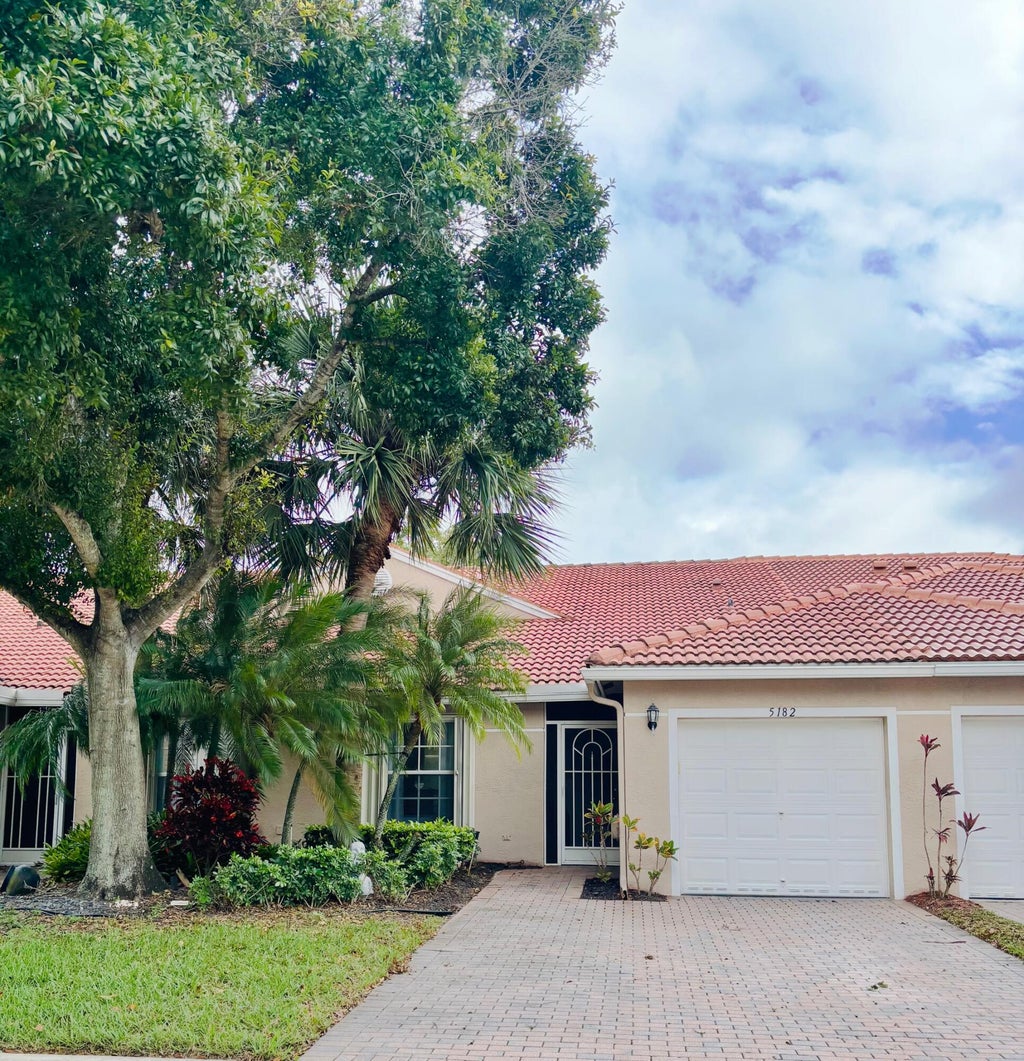 Photo of 5182 TOSCANA Trail NW, Boynton Beach, FL 33437 (MLS # B26093520)